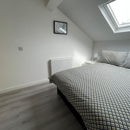 Ryan Air I Bnb - Lfc Apartments Liverpool Exterior foto